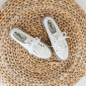 espadrille canvas sneaker, new and never worn